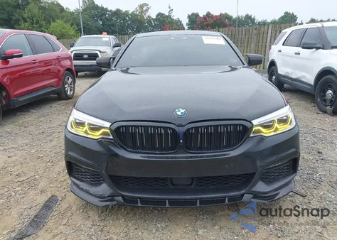 2018 BMW 540I xDrive z USA, uszkodzony, nr VIN WBAJE7C55JWD52365